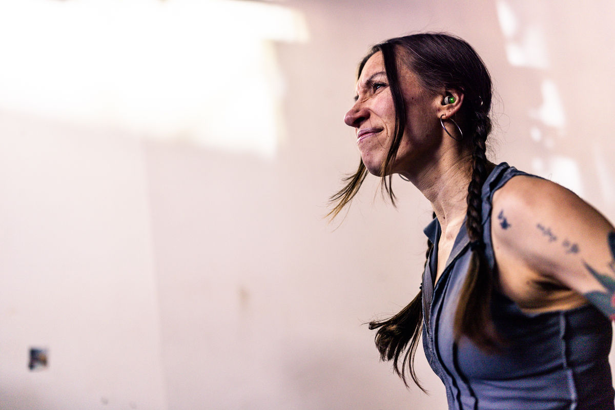 Loading... just a sec